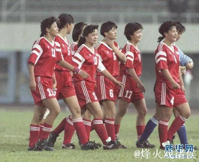 忠诚敬国旗 青春勇担当——中国国家女子足球队开展爱国主义主题教育活动 忠诚敬国旗 青春勇担当——中国国家女子足球队开展爱国主义主题教育活动